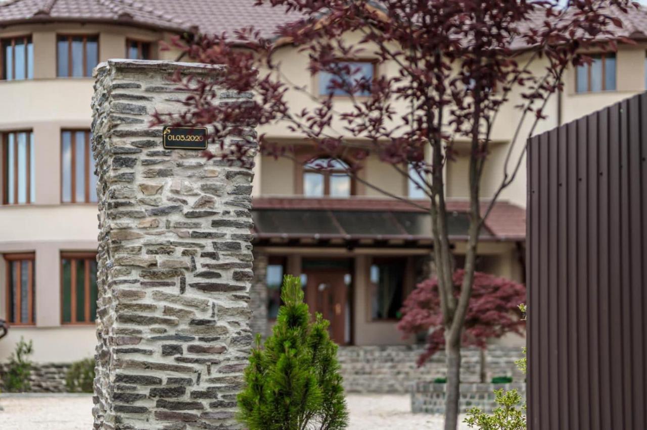 Transilvania Mansion Brasov Bagian luar foto