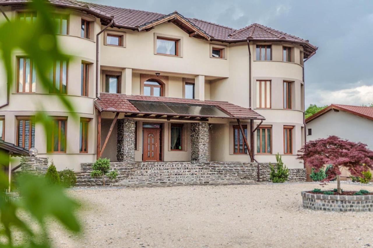 Transilvania Mansion Brasov Bagian luar foto