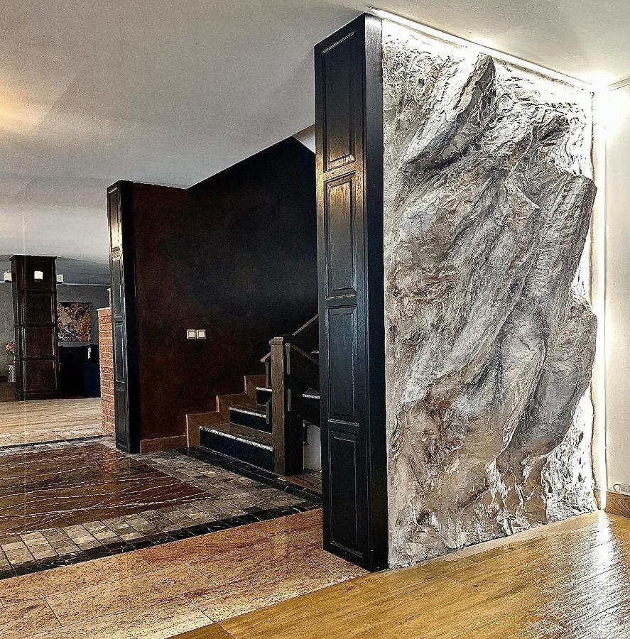 Transilvania Mansion Brasov Bagian luar foto